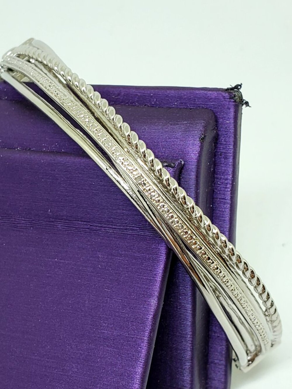 Polished Silver Oval Hinged Dressy Bangle Bracelet